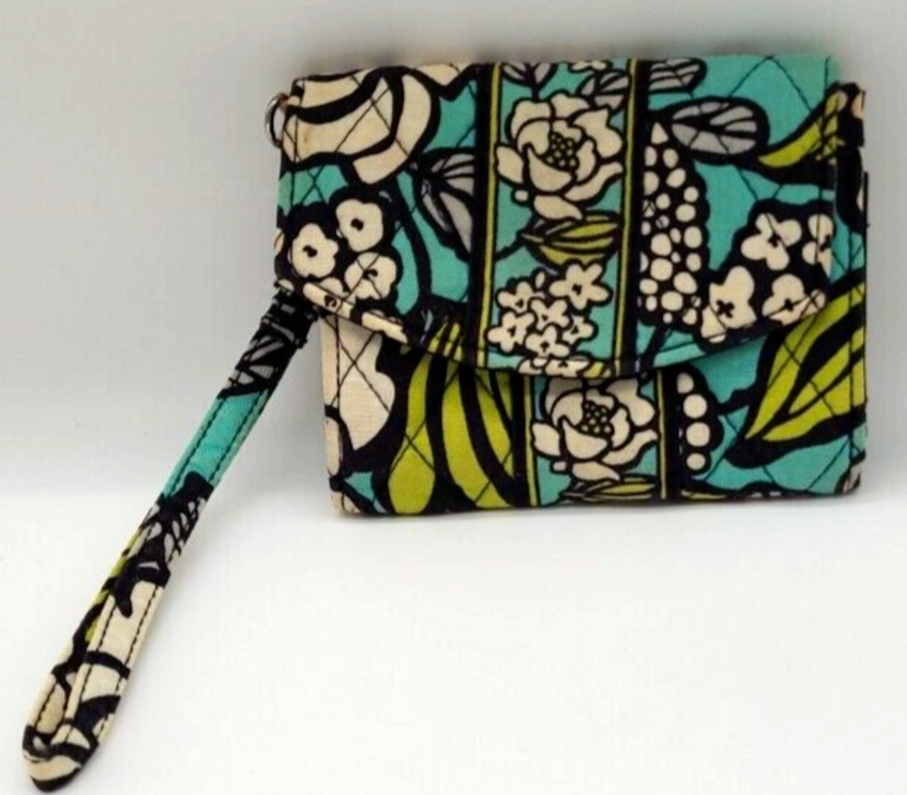 Vera Bradley Card Holder Quilted Wristlet Island Blooms Tri Fold Snap ID Badge